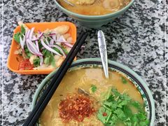 -002鱼汤粉(龍園店)