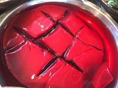 -周幺妹重庆老火锅(银泰城总店)