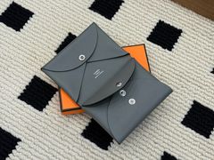 -小飞侠奢侈品回收 寄卖 养护(宝山宝龙广场店)