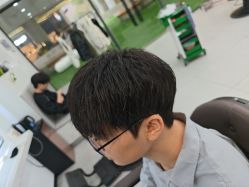 点击看大图 -尤司男士国潮理发馆