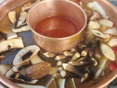 -慢丽江·云南野生菌土鸡锅(西山店)