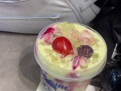 -溪边姑娘·拉丝酸奶水果捞(春熙路店)