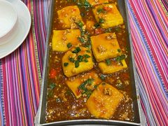 -香巴拉云南餐厅(华莱坞店)