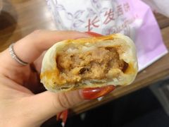 鲜肉月饼-长发西饼(临顿路店)