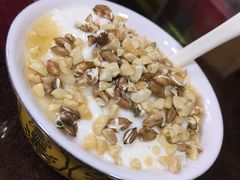 酸奶-口口香小吃店