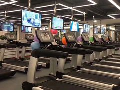 -金仕堡游泳健身会所(中铁名邸店)