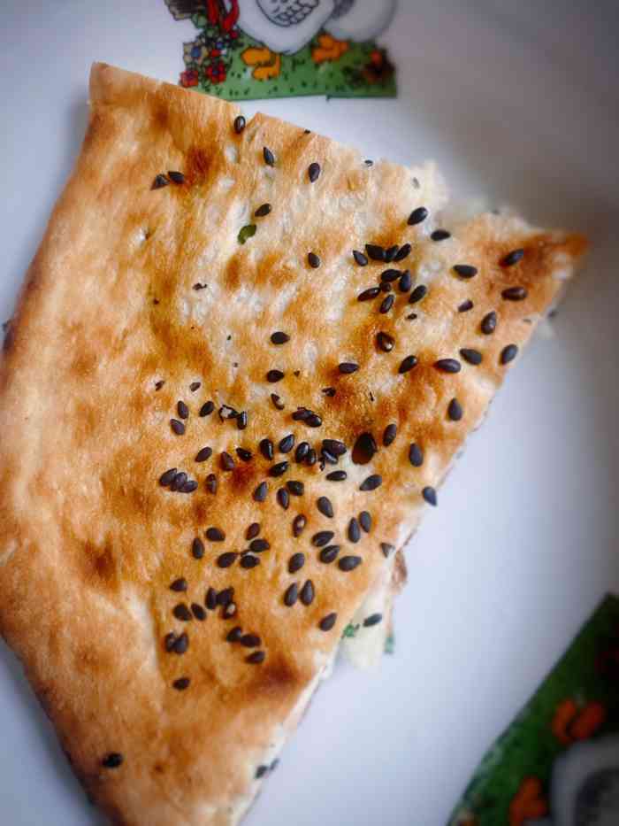 绮园大饼(绮园亭子店)-"前天散步路过,今天试试.居然挺好吃,很香.