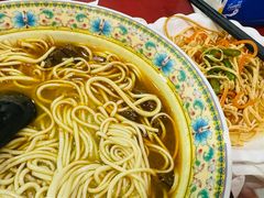 -金杨拉面王小吃面馆·牛三宝面·红烧牛肉粉