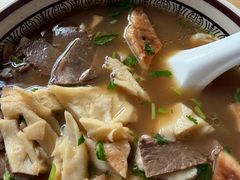 -清真·白家牛肉罩火烧老店(育才街店)