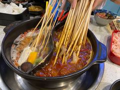 招牌红油锅底-钢管厂五区小郡肝串串香(南山店)