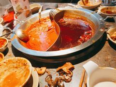 -小龙坎火锅(湖滨银泰in77店)