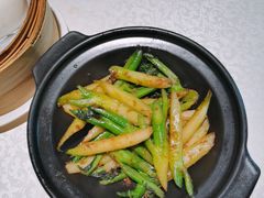 沙窝虾酱芥兰-维园悦谱·海派家常菜(乌鲁木齐南路店)