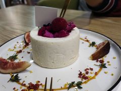-84那年咖啡馆(李沧万达店)