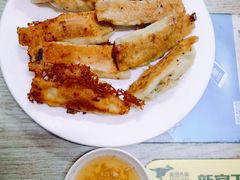 -一品鲜鱼锅贴(人民一路店)