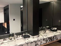 -Yolo私汤温泉设计师酒店(重庆南滨路店)