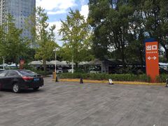 -鄞州区行政服务中心-停车场