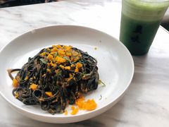 膏蟹海鲜墨鱼面-农畉LONFOOD(福田星河COCOPark店)