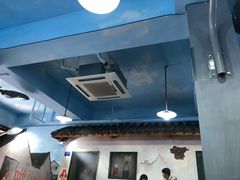 -马路边边·成都串串(翠柏路店)