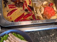 -重庆九记老火锅(广场店)