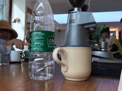 -Line 咖啡(石厦花园店)