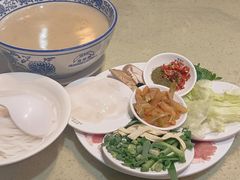 -桥香园云南过桥米线(金马碧鸡店)