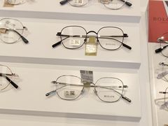 -罗伯特眼镜·蔡司官方授权(前海桂湾店)