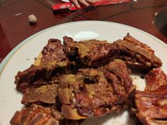 -鸿亨泰杂鱼馆(港馨家园店)