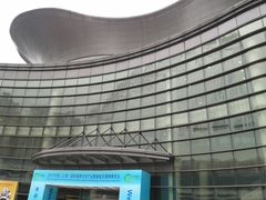 -上海跨国采购会展中心