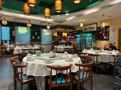 -江城小馆陕南妈妈菜·全球旅行餐厅(钟楼店)