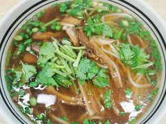 -小马牛肉面·牛骨熬制(南京博物院店)