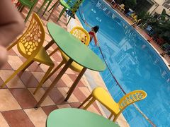 -兴芮温泉度假区