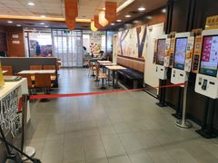 -麦当劳(小白楼店)