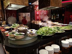 -四海一家自助餐(益田假日广场店)