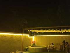 -悠然爱空间高尔夫温泉别墅轰趴馆(思念果岭店)
