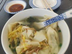 -笑来喜馄饨小笼工坊店(湖滨街店)