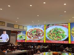 -川流不息·地道川菜·小龙虾(松东路店)