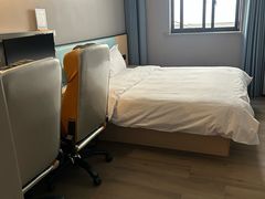 -网鱼电竞酒店(上海闵行七宝古镇店)