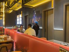 -沪上名羊天下•烤羊腿•东北烧烤•小龙虾(浦东直营总店)