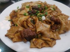 -壹阁胡羊焖饼(特色小吃街店)
