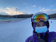 -亚布力新体委滑雪场