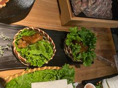 -湊湊火锅·茶憩(杭州湖滨银泰in77店)