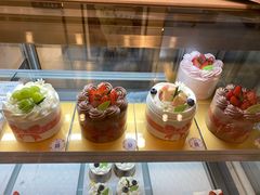 -花花卷卷·鲜食蛋糕(静安久光百货店)