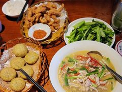 -唐师傅湘西名菜馆(武陵路店)