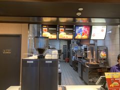 -麦当劳(高铁南站店)