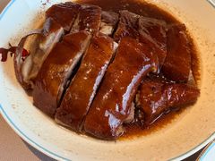 秘制脆皮灌汤烧鹅-小炳胜(卓悦中心店)