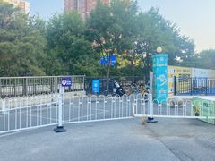 -盒马鲜生(红莲店)