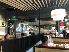 大堂-山城外·非遗酸菜鱼(蜀都万达店)