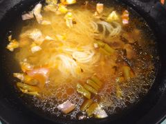 素米线-八月美食小馆(银泰城总店)
