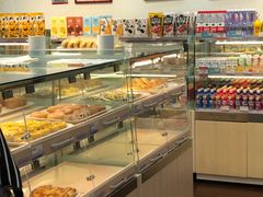 面包甜点陈列柜-丹香(青岛伊春路店)