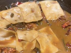 地锅鸡盖面-阿财老铺·凤阳土菜馆